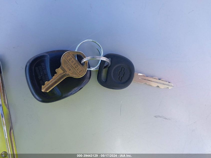 2002 Chevrolet Silverado 1500 Lt VIN: 2GCEK19T921340015 Lot: 39443129