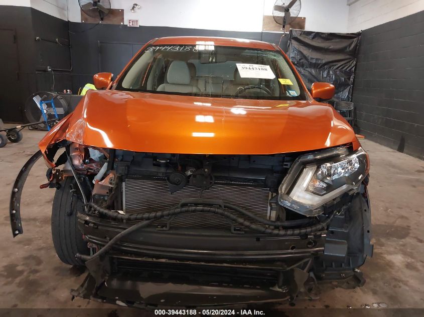 2017 Nissan Rogue S VIN: JN8AT2MV6HW000577 Lot: 39443188