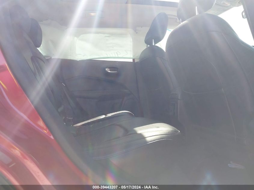 2018 Jeep Compass Limited 4X4 VIN: 3C4NJDCBXJT104555 Lot: 39443207