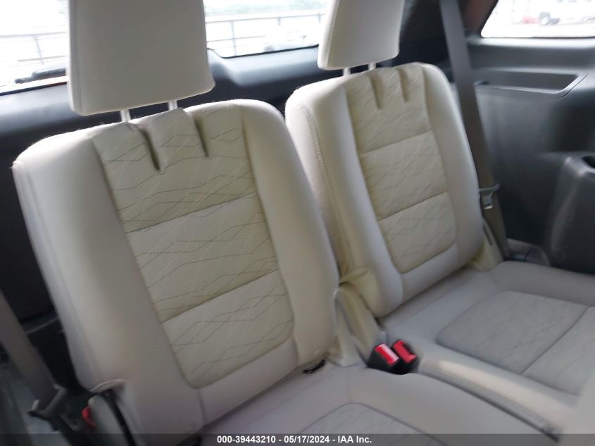 2012 Ford Explorer VIN: 1FMHK7B8XCGA91083 Lot: 39443210