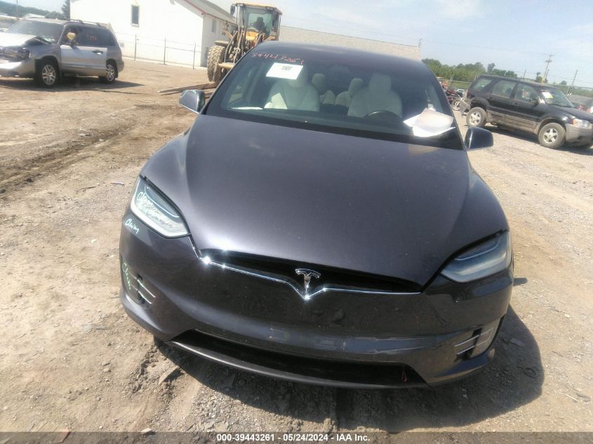 2020 Tesla Model X Long Range Dual Motor All-Wheel Drive/Long Range Plus Dual Motor All-Wheel Drive VIN: 5YJXCBE22LF300382 Lot: 39443261