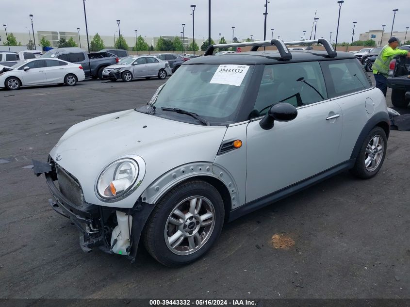 2013 Mini Cooper VIN: WMWSU3C52DT690406 Lot: 39443332