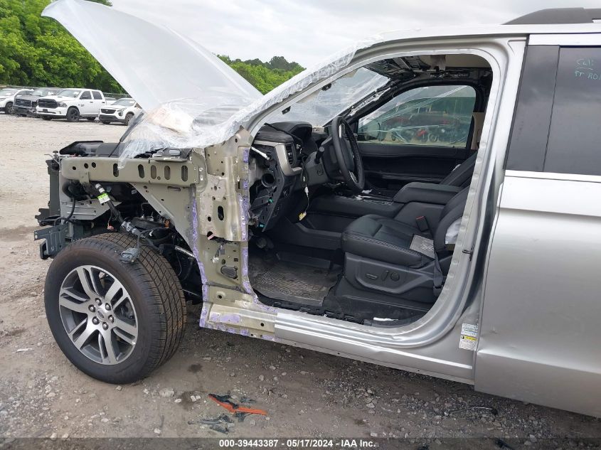 2024 Ford Expedition Xlt Max VIN: 1FMJK1H82REA04528 Lot: 39443387