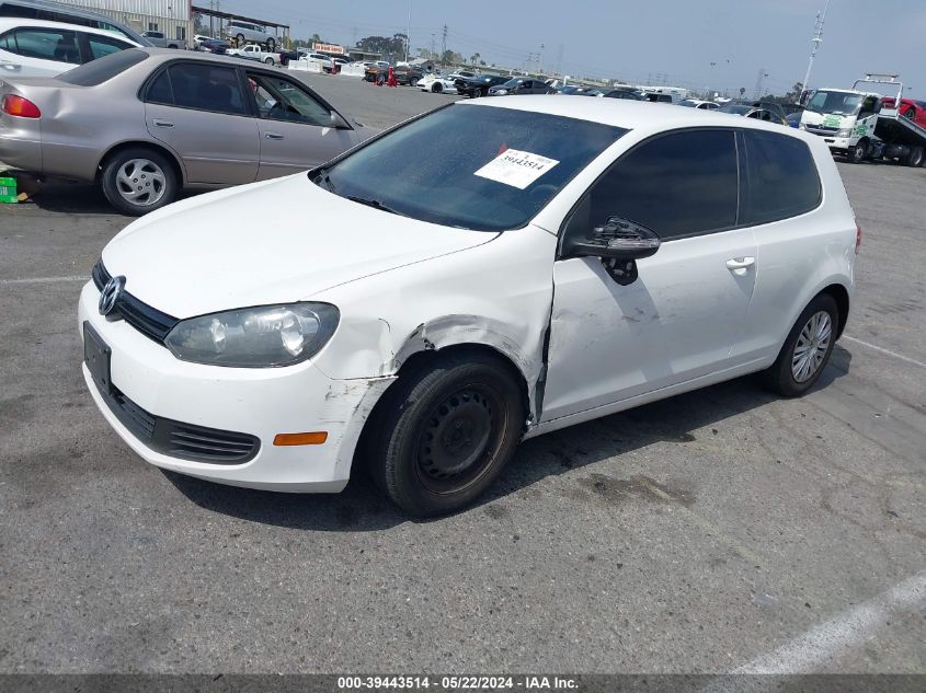 2013 Volkswagen Golf 2.5L 2-Door VIN: WVWBB7AJ9DW092392 Lot: 39443514