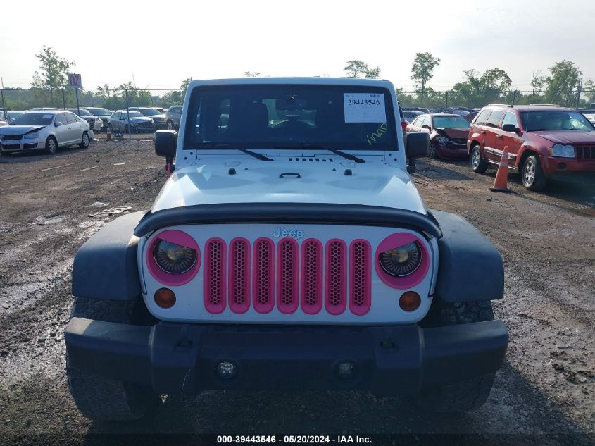 2013 Jeep Wrangler Unlimited Sport VIN: 1C4HJWDG1DL636909 Lot: 39443546