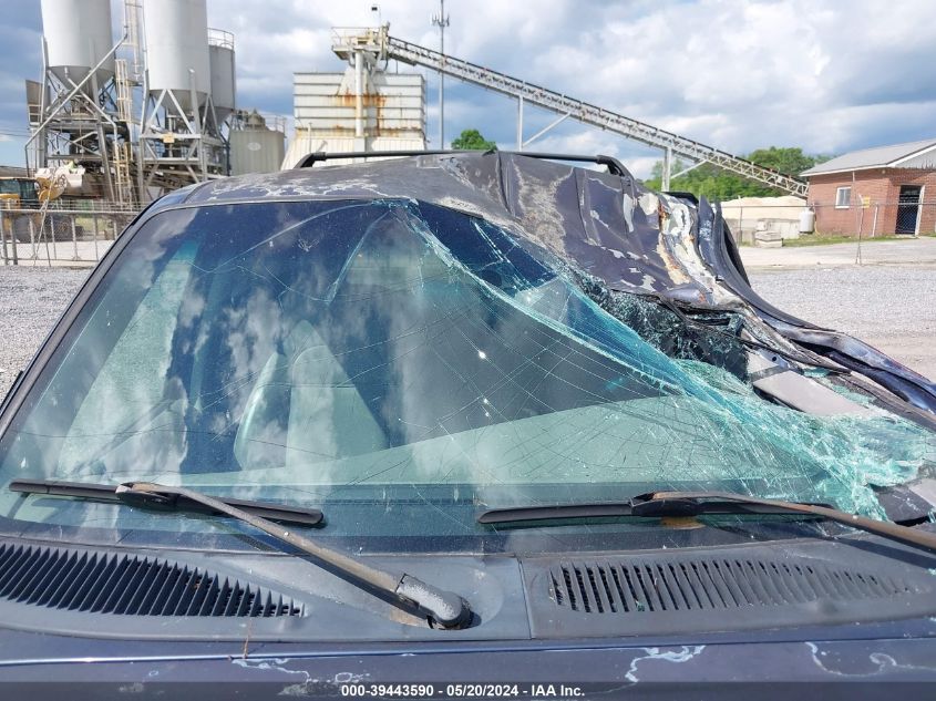 2000 Ford Explorer Xlt VIN: 1FMZU73E9YZA65458 Lot: 39443590