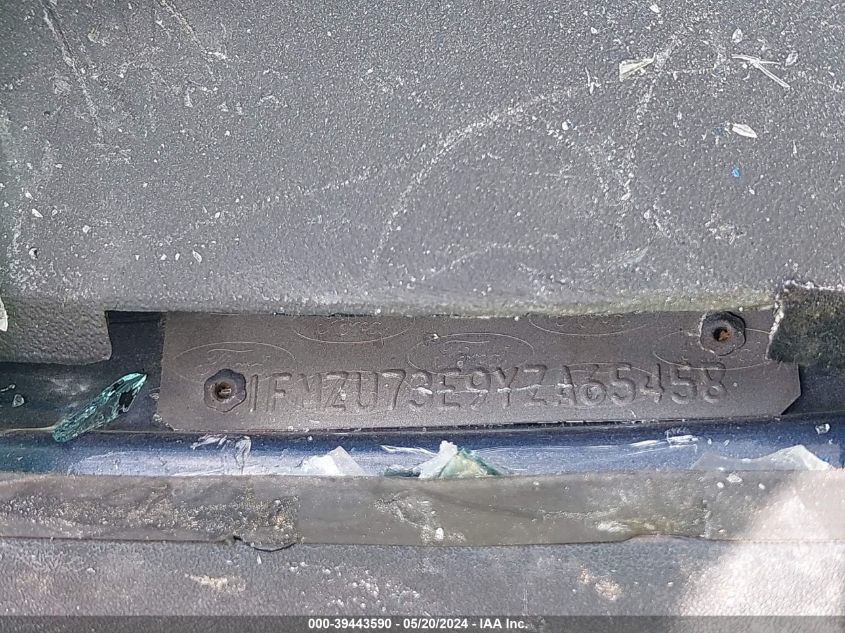 2000 Ford Explorer Xlt VIN: 1FMZU73E9YZA65458 Lot: 39443590