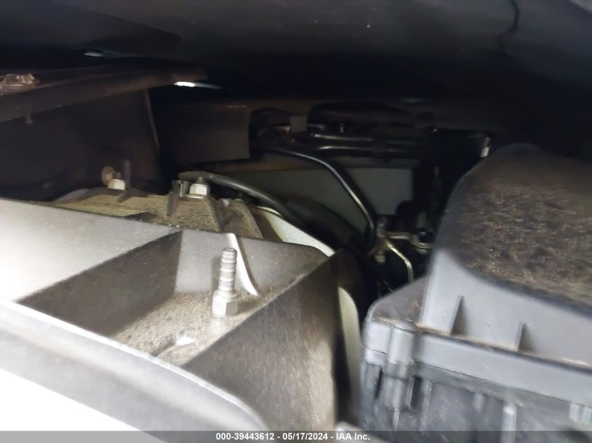 2016 Jaguar Xj R-Sport VIN: SAJWJ1CD4G8W01758 Lot: 39443612