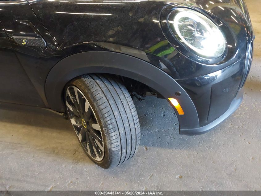 2022 Mini Se Hardtop Cooper VIN: WMW13DJ08N2S47275 Lot: 39443741