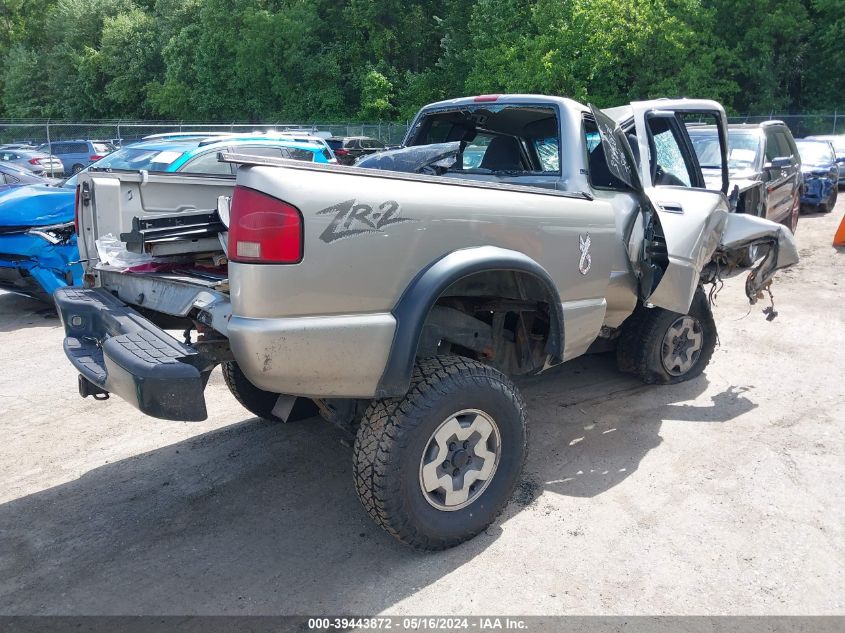 2000 Chevrolet S-10 Ls VIN: 1GCCT19W3Y8133978 Lot: 39443872