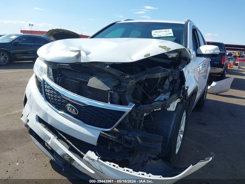 2015 Kia Sorento Lx VIN: 5XYKT4A6XFG653979 Lot: 39443961