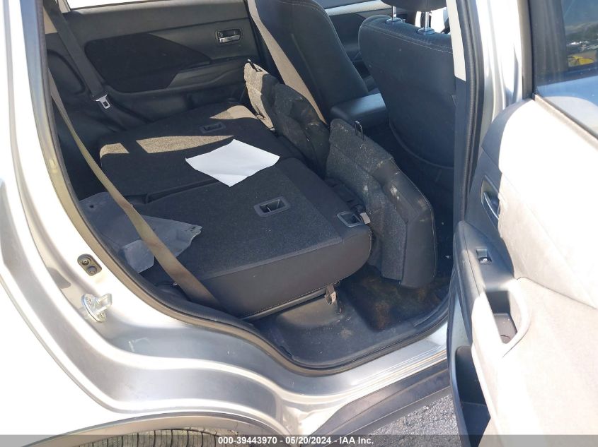 2018 Mitsubishi Outlander Se VIN: JA4AZ3A33JJ000729 Lot: 39443970