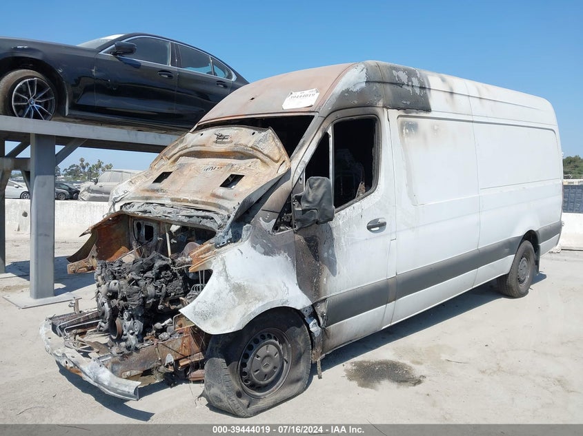 2019 Mercedes-Benz Sprinter 2500 High Roof V6 VIN: WD4PF1CDXKP021682 Lot: 39444019