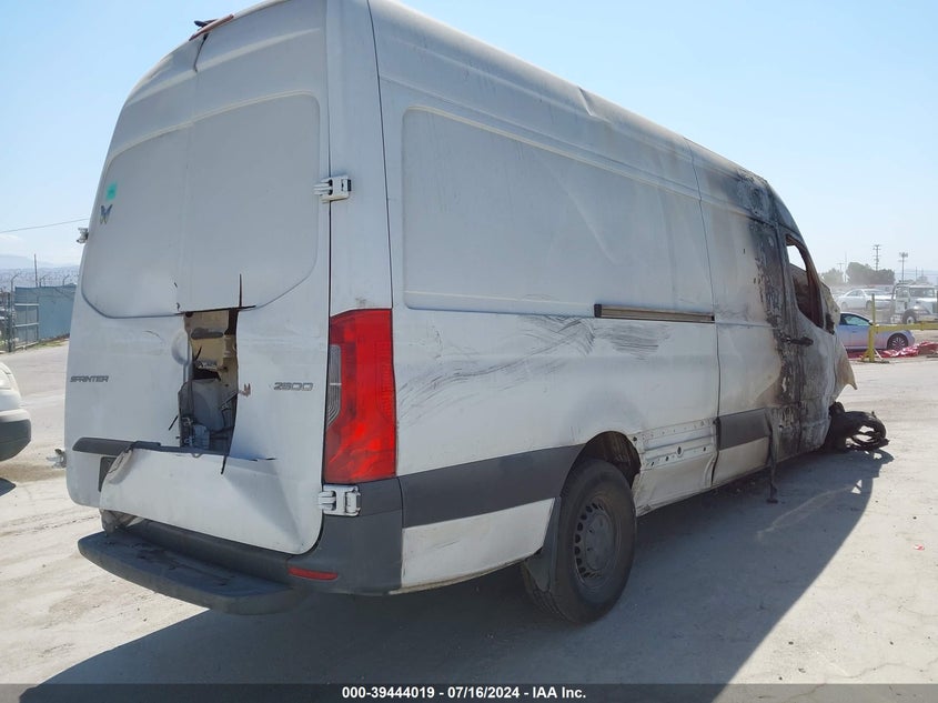2019 Mercedes-Benz Sprinter 2500 High Roof V6 VIN: WD4PF1CDXKP021682 Lot: 39444019