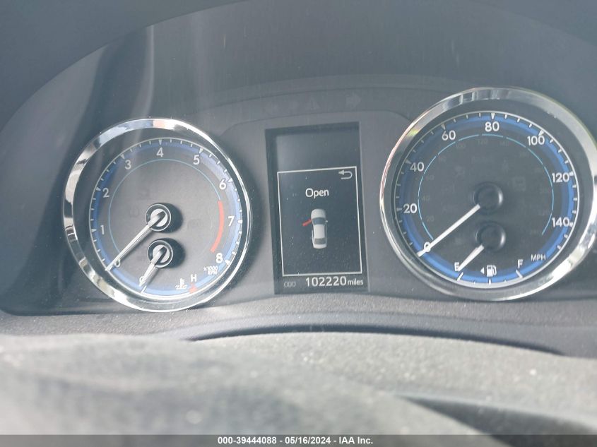 2017 Toyota Corolla Se VIN: 2T1BURHE9HC821553 Lot: 39444088