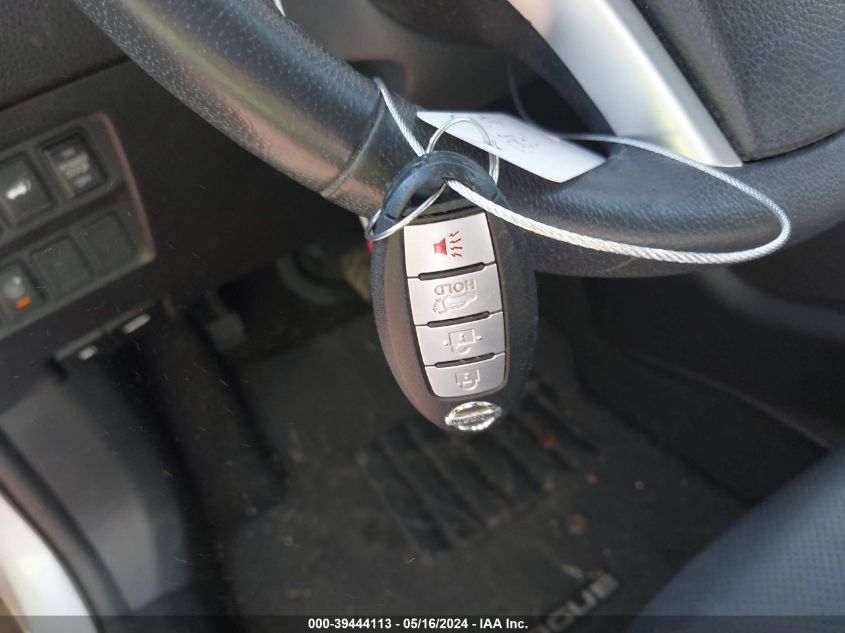 2015 Nissan Rogue S/Sl/Sv VIN: 5N1AT2MT3FC804078 Lot: 39444113