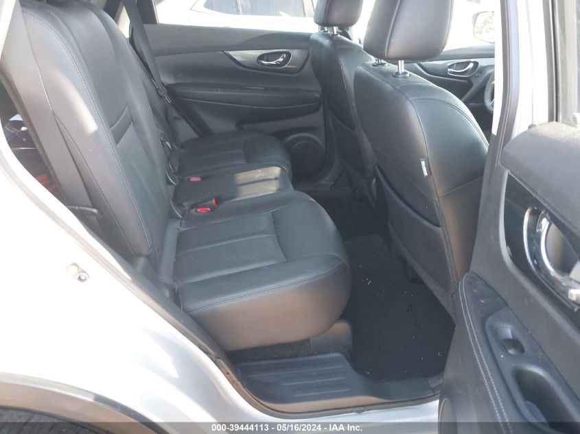 2015 Nissan Rogue S/Sl/Sv VIN: 5N1AT2MT3FC804078 Lot: 39444113