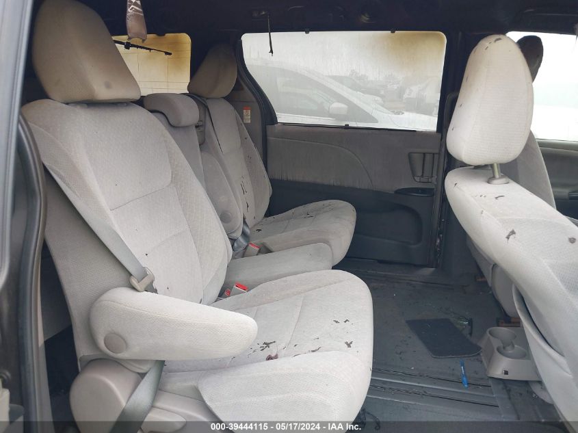 2015 Toyota Sienna Le 8 Passenger VIN: 5TDKK3DC9FS686635 Lot: 39444115
