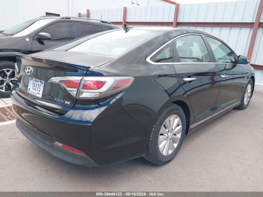 2016 Hyundai Sonata Hybrid/Se VIN: KMHE24L13GA018939 Lot: 39444123