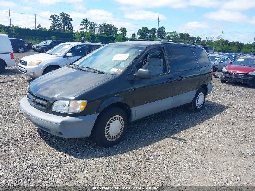 2000 Toyota Sienna Le VIN: 4T3ZF13C9YU257621 Lot: 39444134