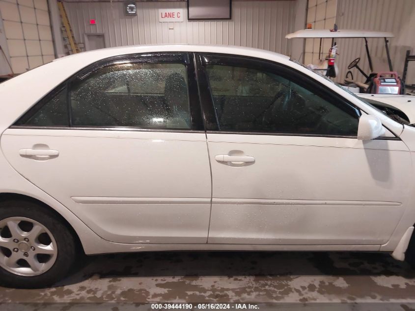 2005 Toyota Camry Le VIN: 4T1BE30K45U010426 Lot: 39444190