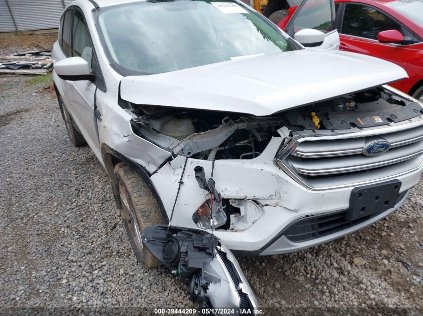 2017 Ford Escape Se VIN: 1FMCU9G98HUE87295 Lot: 39444209