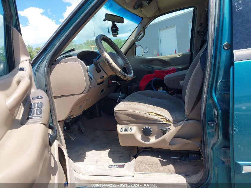 1997 Ford Expedition Eddie Bauer/Xlt VIN: 1FMEU18W4VLB65981 Lot: 39444252