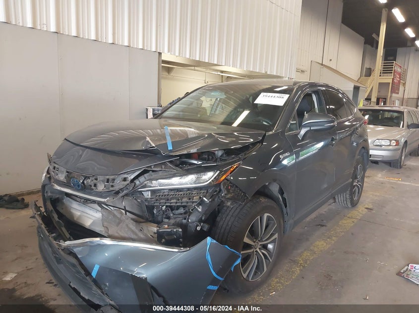 2021 Toyota Venza Le VIN: JTEAAAAHXMJ040383 Lot: 39444308