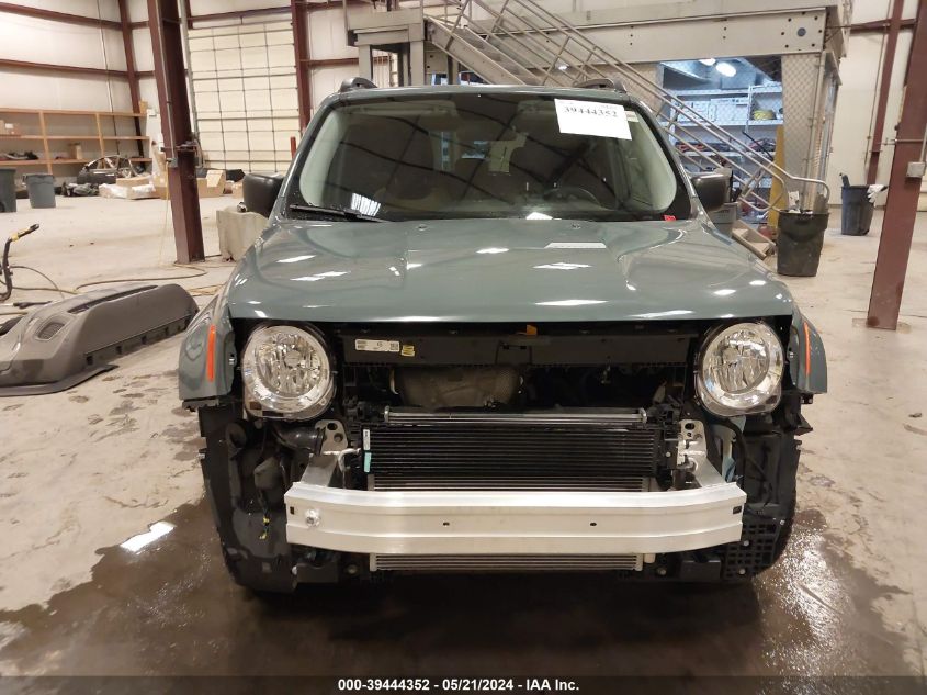 2017 Jeep Renegade Sport 4X4 VIN: ZACCJBAB1HPE76172 Lot: 39444352