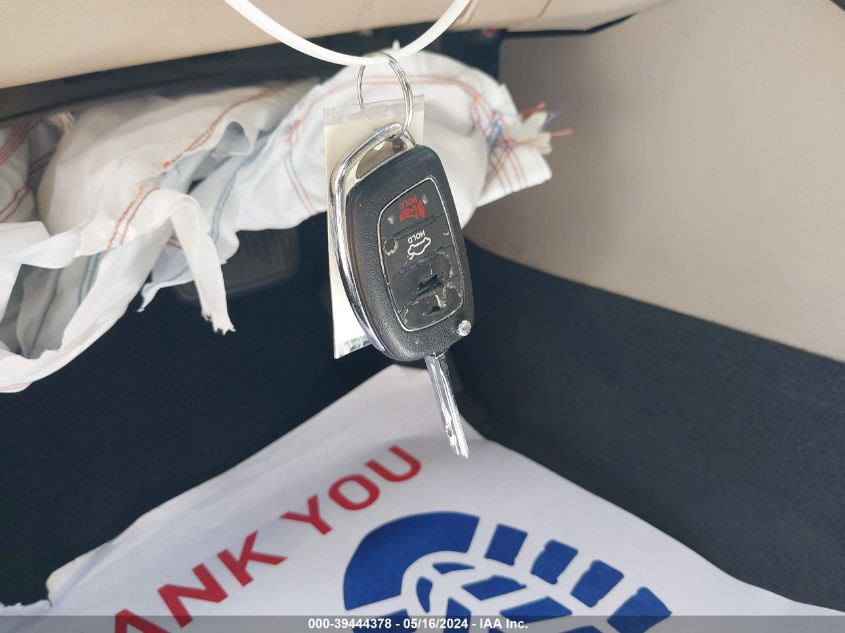 2017 Hyundai Sonata Se VIN: 5NPE24AF0HH525925 Lot: 39444378