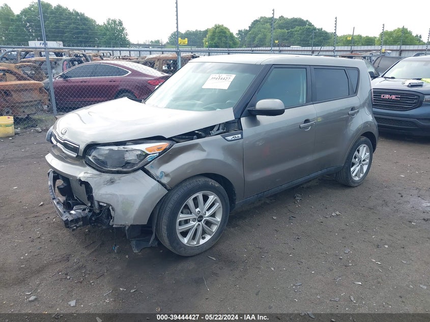 2018 KIA SOUL + - KNDJP3A55J7625692