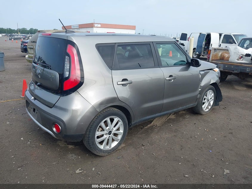 2018 KIA SOUL + - KNDJP3A55J7625692