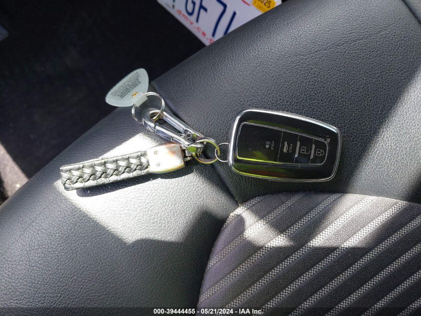 2020 Toyota Camry Se Hybrid VIN: 4T1G31AK2LU012557 Lot: 39444455