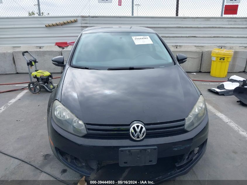 2011 Volkswagen Golf 2.5L 2-Door VIN: WVWBB7AJ1BW159015 Lot: 39444503