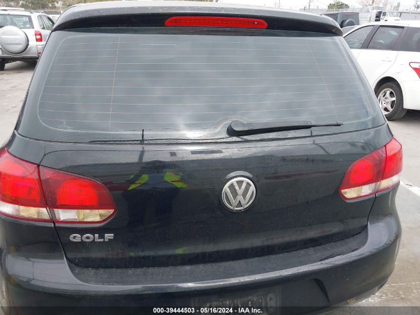 2011 Volkswagen Golf 2.5L 2-Door VIN: WVWBB7AJ1BW159015 Lot: 39444503