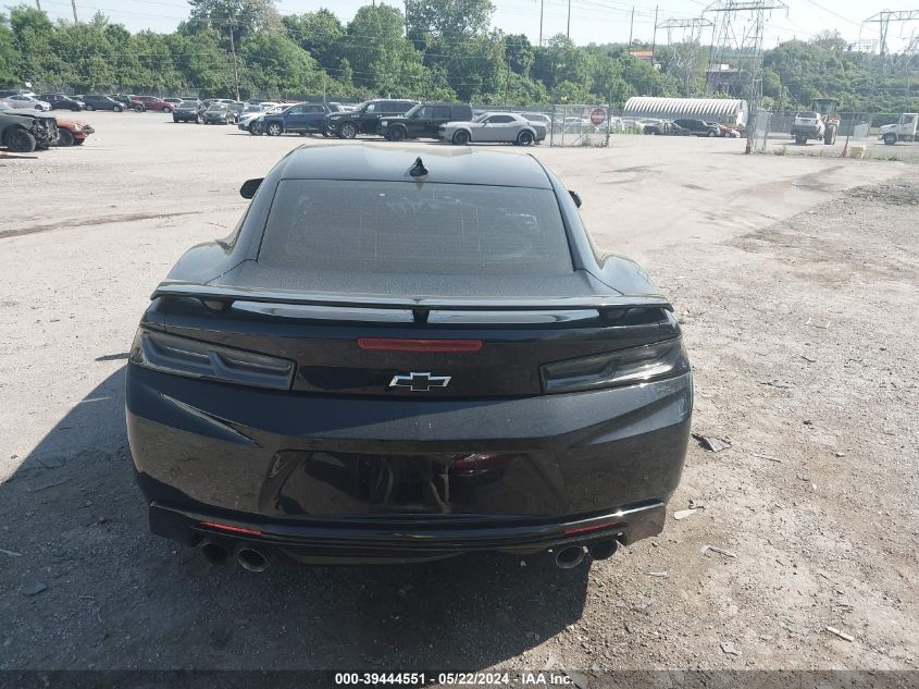 2018 Chevrolet Camaro 2Ss VIN: 1G1FH1R79J0134394 Lot: 39444551