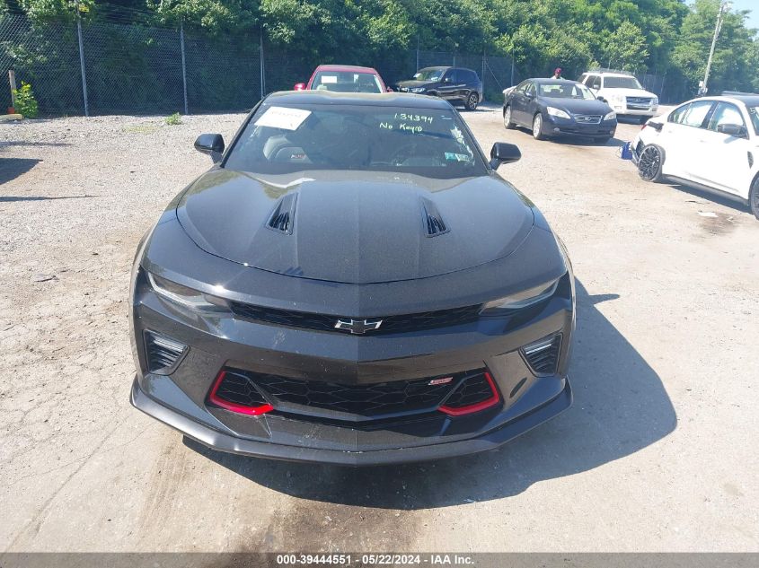 2018 Chevrolet Camaro 2Ss VIN: 1G1FH1R79J0134394 Lot: 39444551