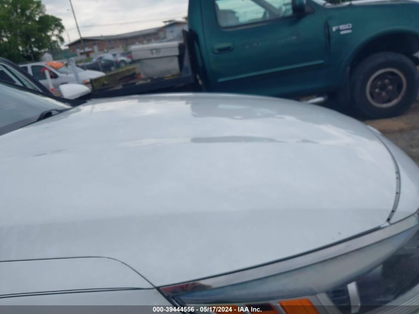 2018 Kia Optima Lx VIN: 5XXGT4L33JG272688 Lot: 39444556