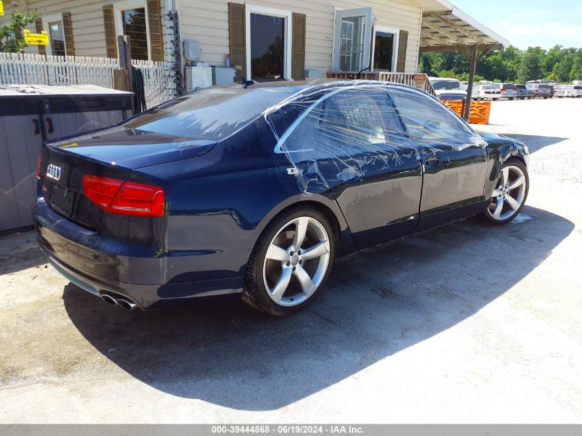 2014 Audi S8 4.0T VIN: WAUD2AFD7EN004128 Lot: 39444568