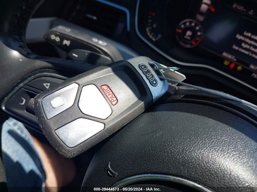 2018 Audi A4 2.0T Premium/2.0T Tech Premium VIN: WAUENAF41JA110118 Lot: 39444573