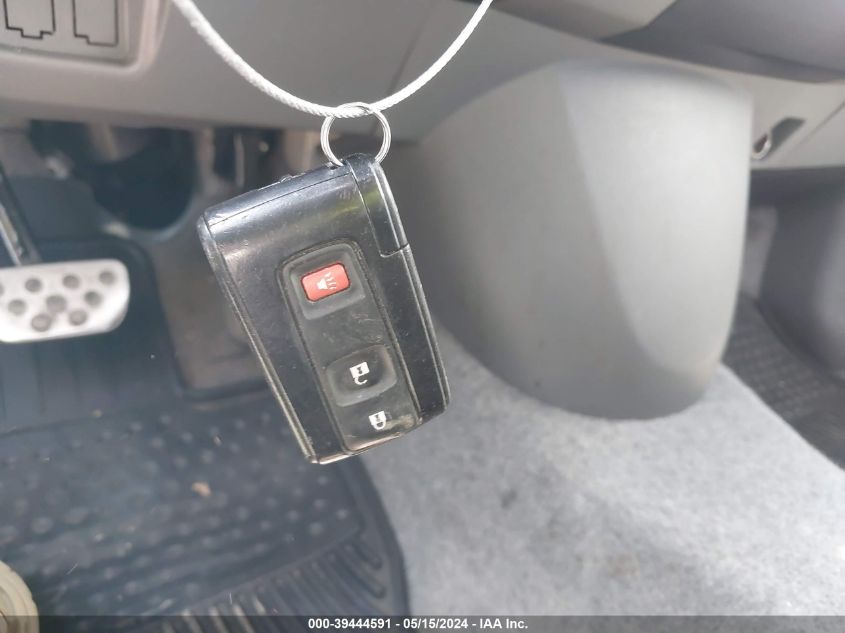 2005 Toyota Prius VIN: JTDKB20U953027429 Lot: 39444591