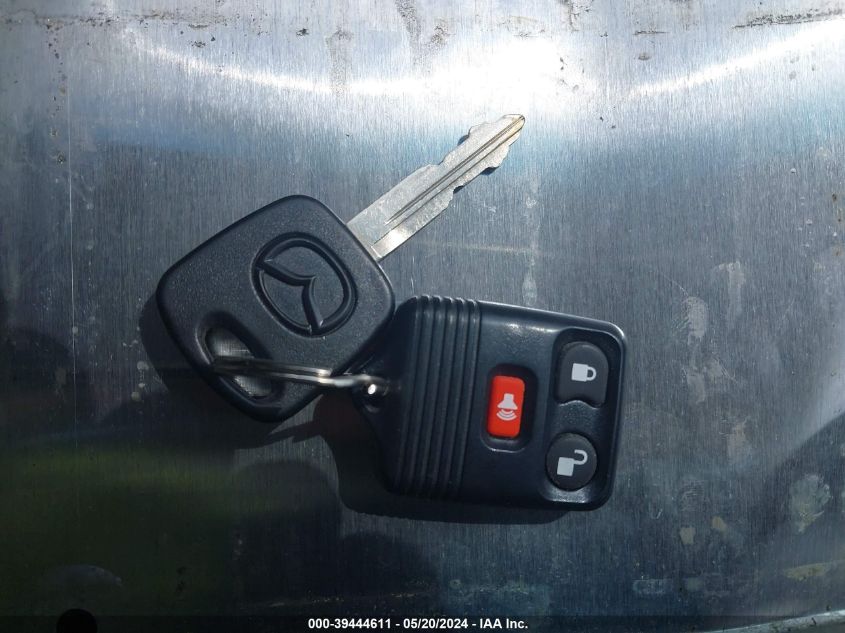 2002 Mazda Tribute Es V6/Lx V6 VIN: 4F2YU08142KM19075 Lot: 39444611