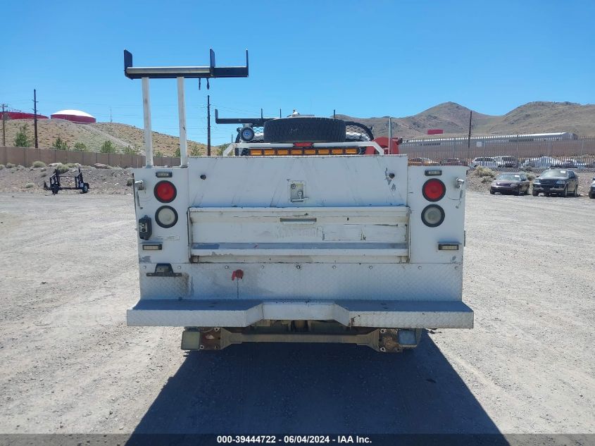 2011 Chevrolet Silverado 3500Hd Work Truck VIN: 1GB5KZCG0BZ433625 Lot: 39444722