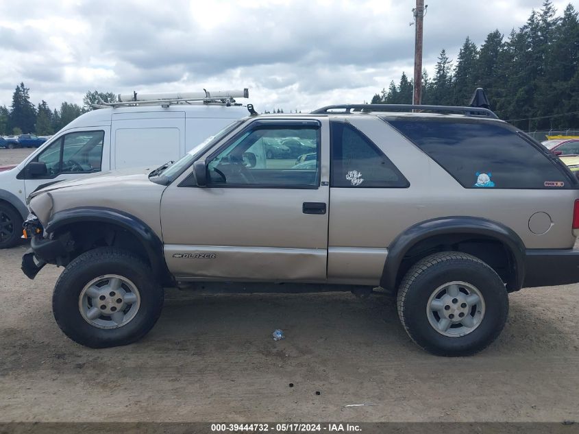 2000 Chevrolet Blazer Ls VIN: 1GNCT18W9YK160114 Lot: 39444732