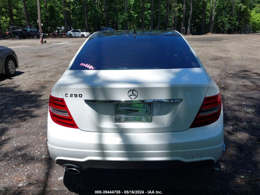 2013 Mercedes-Benz C 250 Luxury/Sport VIN: WDDGF4HB5DA782912 Lot: 39444755