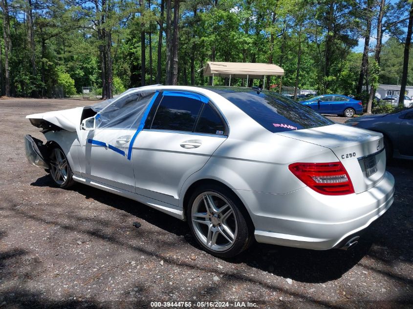 2013 Mercedes-Benz C 250 Luxury/Sport VIN: WDDGF4HB5DA782912 Lot: 39444755