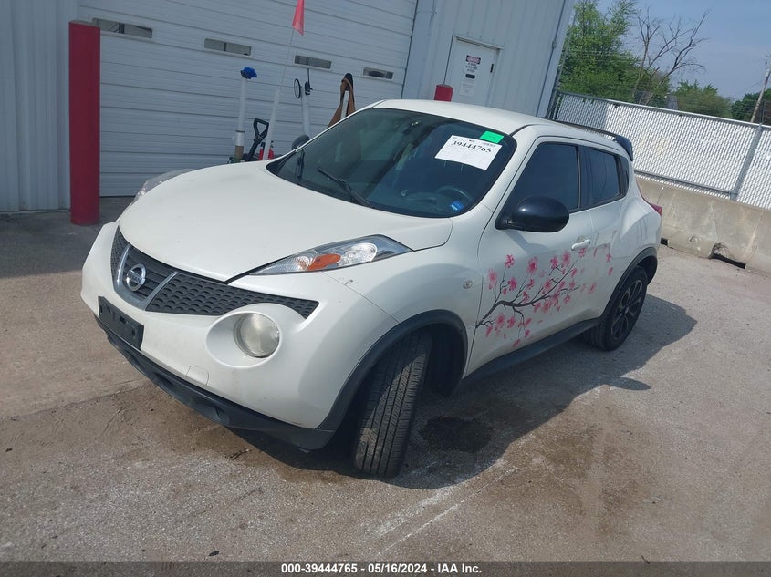 2014 Nissan Juke S VIN: JN8AF5MV4ET362400 Lot: 39444765
