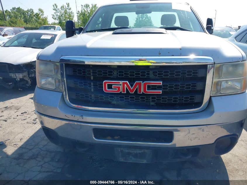 2011 GMC Sierra 2500Hd Work Truck VIN: 1GT01ZCG2BF121378 Lot: 39444766