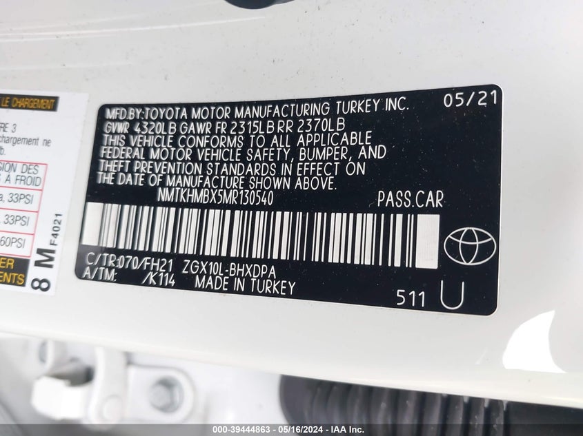 VIN NMTKHMBX5MR130540 2021 TOYOTA C-HR LE