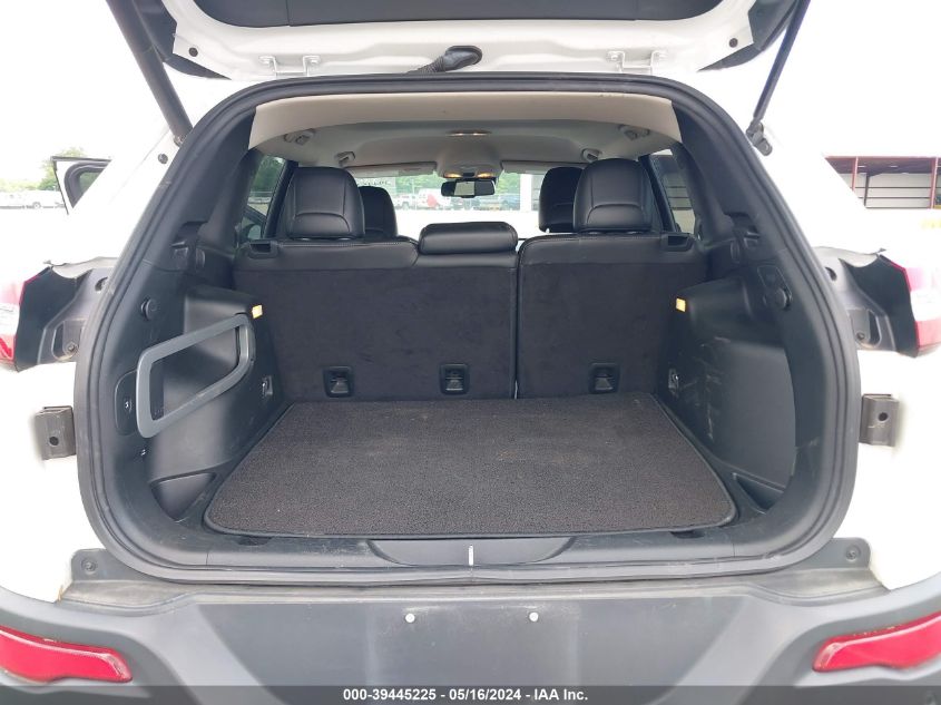 2017 Jeep Cherokee Limited 4X4 VIN: 1C4PJMDS9HD214150 Lot: 39445225